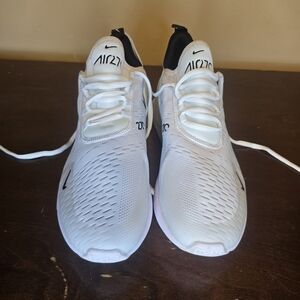 Nike Air Max 270 White/Black/Lavender Sneakers